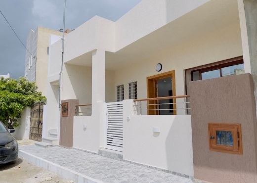 A VENDRE MAISON S+2:A KELIBIA
