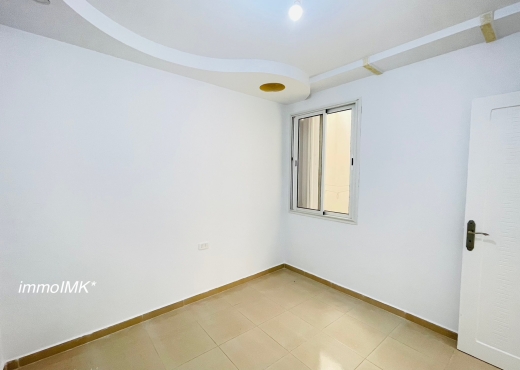 Appartement A Vendre S+2 à kelibia - image 2